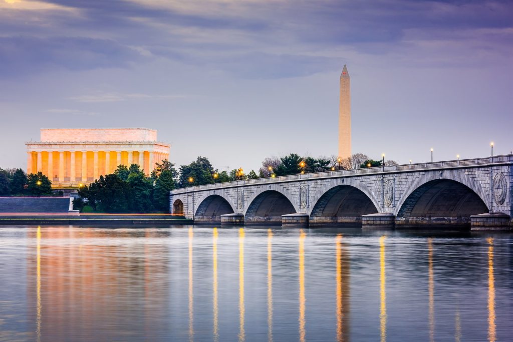 Engineering Failure or Political Sabotage? The High-Stakes Battle Over the National Mall’s Reflecting Pool
